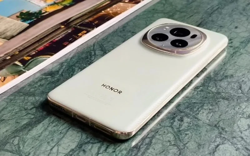 تصميم جديد.. هاتف Honor Magic V6 يقدم ميزات متقدمة تفوق المنافسين